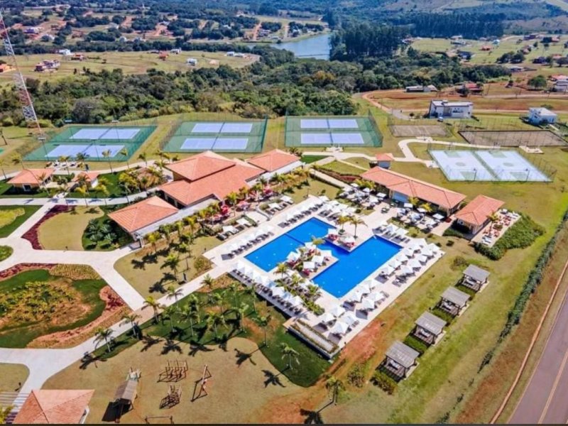 Casa à venda Vila Menck com 180m² e 2 quartos por R$ 250.000 - 734188141-whatsapp-image-2022-01-08-at-13.jpeg