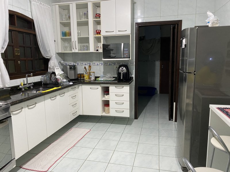 Casa à venda Remédios com 250m² e 3 quartos por R$ 800.000 - 1492560165-14181880-b970-4927-be51-a4ab9774f462.jpeg