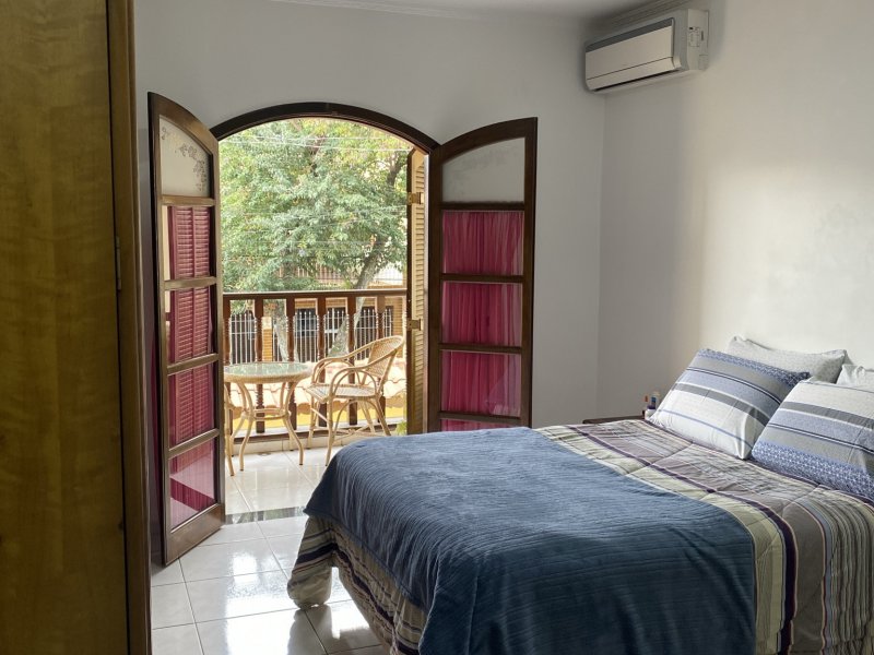 Casa à venda Remédios com 250m² e 3 quartos por R$ 800.000 - 2115626869-f3f42a52-5aef-4553-8835-e57cfaa5f782.jpeg