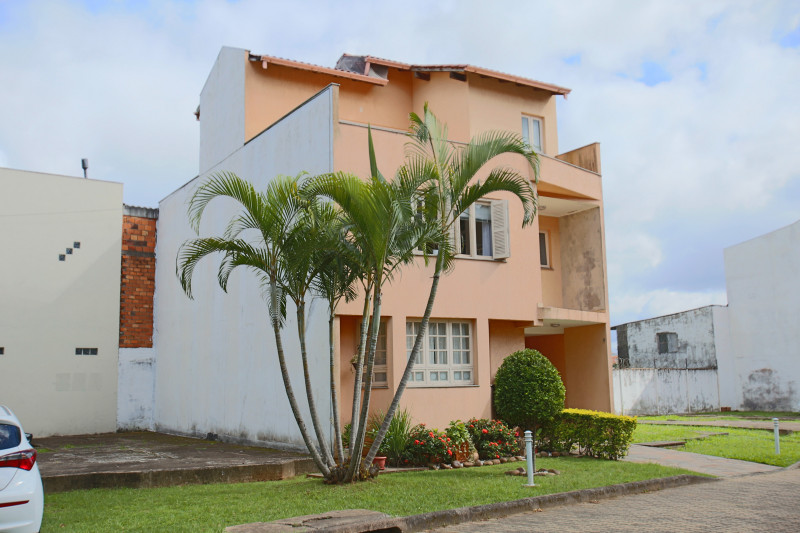 Casa de condomínio à venda Jardim Itu com 226m² e 3 quartos por R$ 990.000 - 2105899837-img-1839.JPG