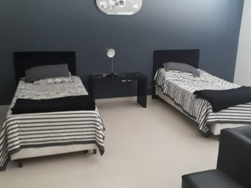 Casa à venda Jurerê com 512m² e 4 quartos por R$ 5.000.000 - 1992704650-quarto-solteiro-i.jpeg