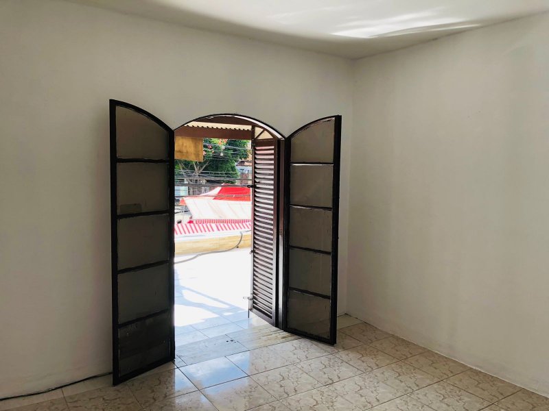 Casa à venda Vila Jacuí com 350m² e 3 quartos por R$ 650 - 1201336408-21-casa-superior.jpeg