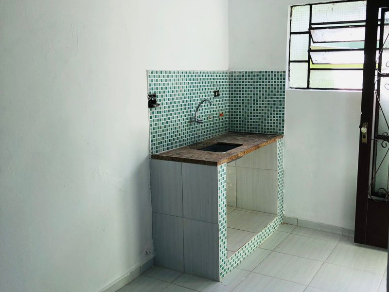 Casa à venda Vila Jacuí com 350m² e 3 quartos por R$ 650 - 264078906-19-fundos.jpeg