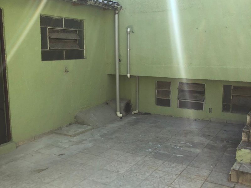 Casa à venda Vila Jacuí com 350m² e 3 quartos por R$ 650 - 415155541-13-fundos.jpeg