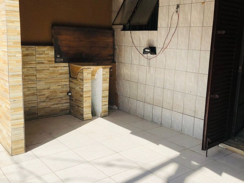 Casa à venda Vila Jacuí com 350m² e 3 quartos por R$ 650 - 644414233-28-casa-superior.jpeg