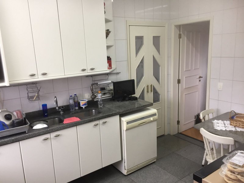 Apartamento à venda Moema com 200m² e 4 quartos por R$ 2.650.000 - 2006439739-9cd7694c-229e-40a4-a6f3-8c9e4597e224.jpg
