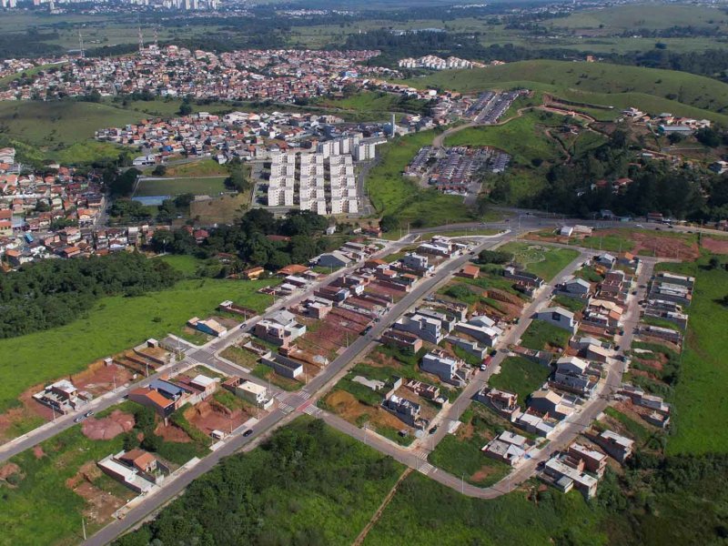 Terreno à venda Residencial Alto dos Ypês com 140m² e 1 quarto por R$ 150.000 - 158502920-visao-aerea-alto-dos-ypes.jpg