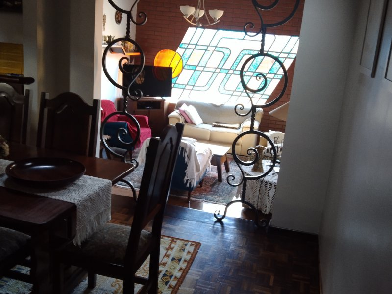 Casa à venda Cajuru com 580m² e 4 quartos por R$ 1.400.000 - 1890478551-16483190794844371288900141126157.jpg