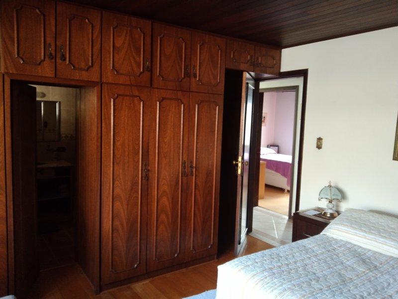 Casa à venda Cajuru com 580m² e 4 quartos por R$ 1.400.000 - 973991249-16483193102691256000771906995139.jpg