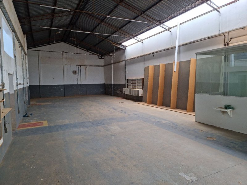 Comercial à venda Jardim Oriente com 450m² e 1 quarto por R$ 1.100.000 - 1272400584-b4bf41f6-53b1-4826-abb6-99176c865b98.jpg