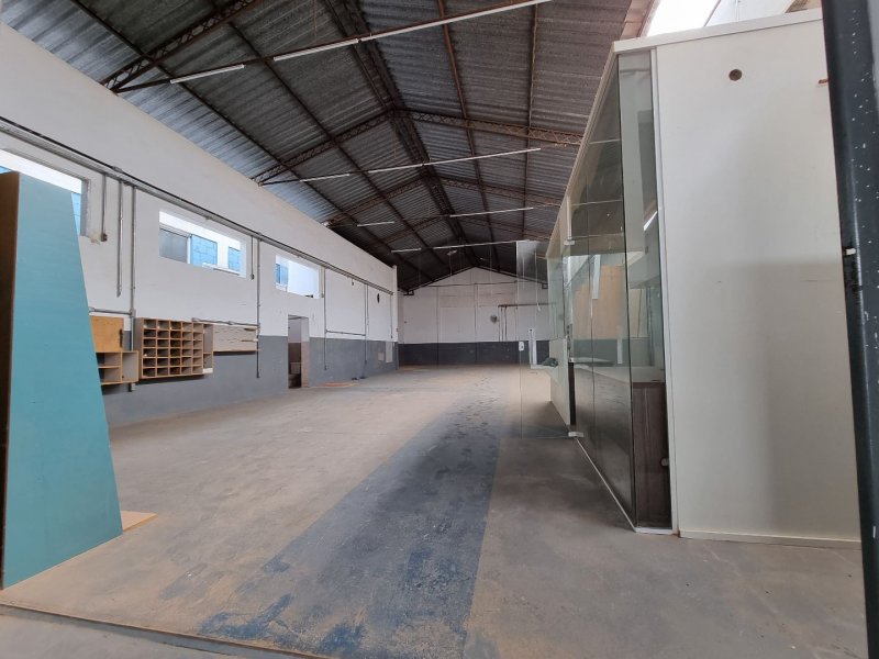 Comercial à venda Jardim Oriente com 450m² e 1 quarto por R$ 1.100.000 - 55005488-56f11647-cb18-4d44-8500-27bf21c3df85.jpg