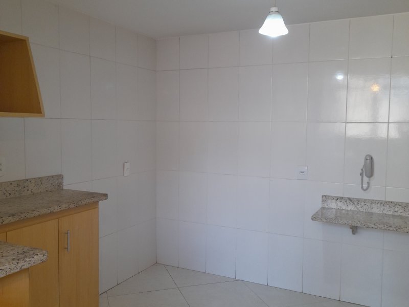 Apartamento à venda Ingá com 121m² e 3 quartos por R$ 920.000 - 1058765630-cozinha-7.jpg