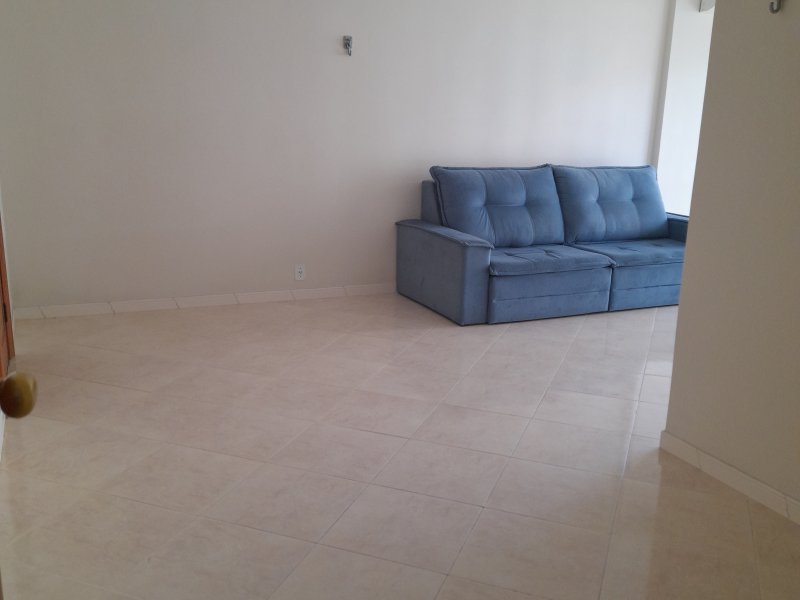 Apartamento à venda Ingá com 121m² e 3 quartos por R$ 920.000 - 1202188123-sala.jpg