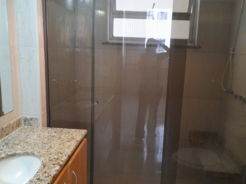 Apartamento à venda Ingá com 121m² e 3 quartos por R$ 920.000 - 1236875509-banheiro-suite-2-6.jpg