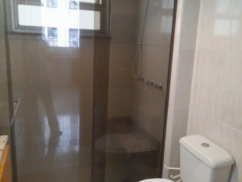 Apartamento à venda Ingá com 121m² e 3 quartos por R$ 920.000 - 1321134364-banheiro-suite-2-3.jpg