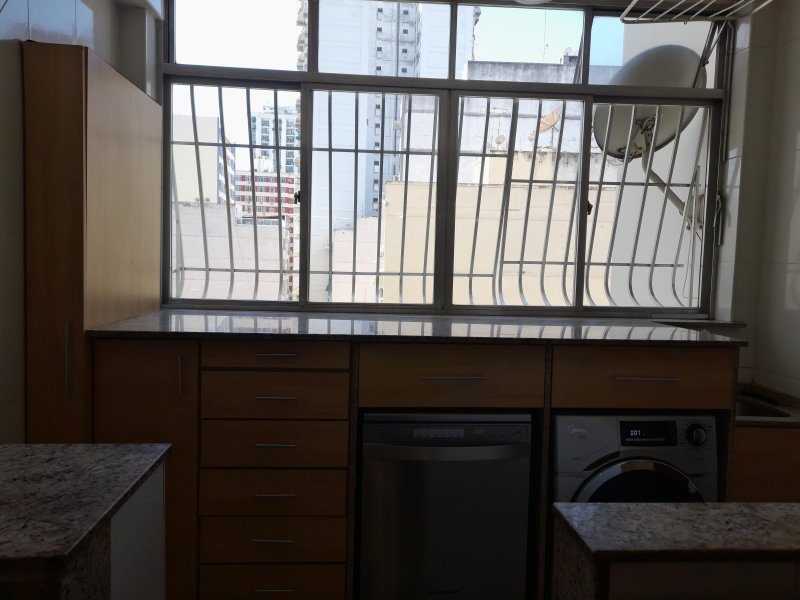 Apartamento à venda Ingá com 121m² e 3 quartos por R$ 920.000 - 184012931-area-3.jpg