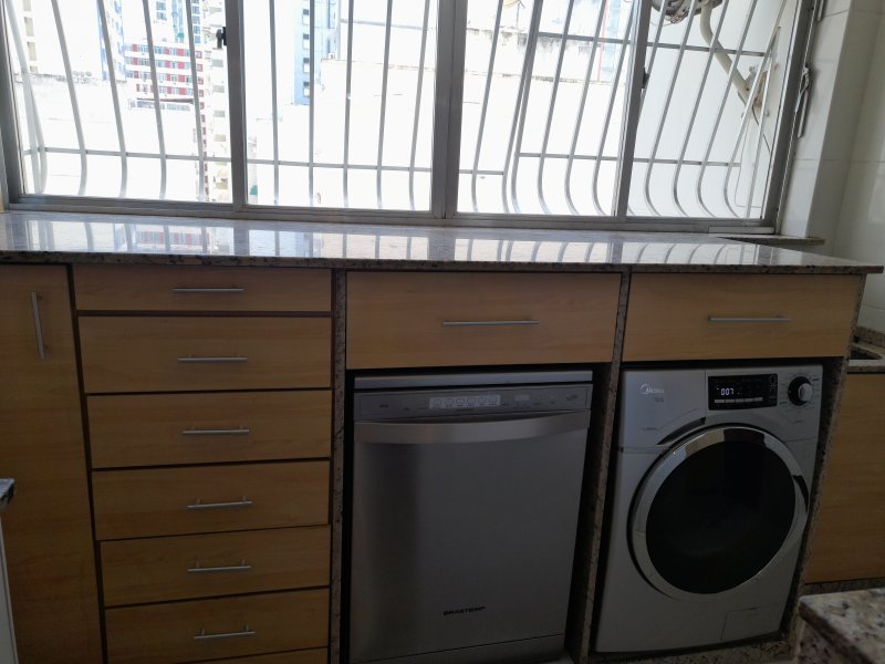 Apartamento à venda Ingá com 121m² e 3 quartos por R$ 920.000 - 2134229107-area.jpg