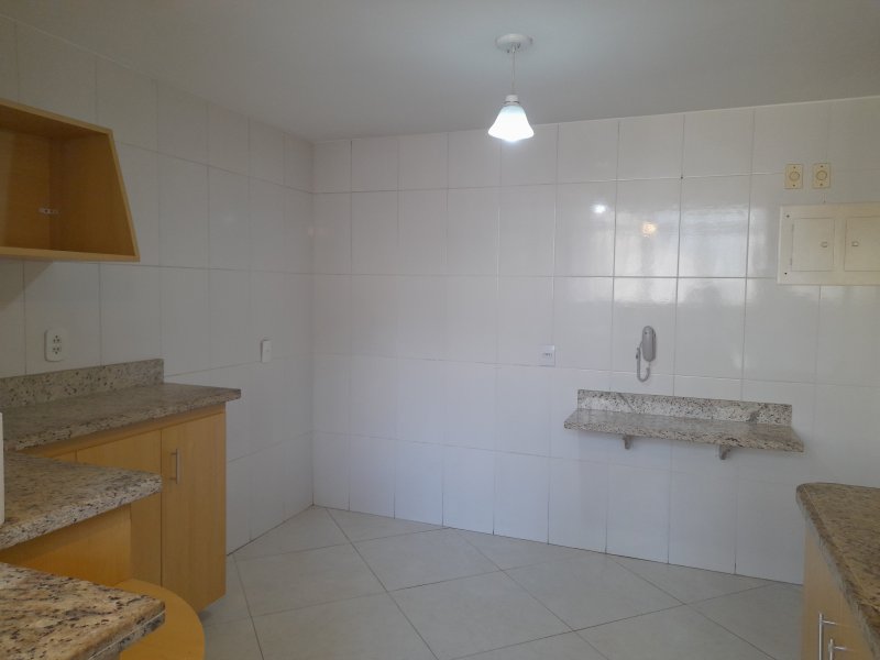Apartamento à venda Ingá com 121m² e 3 quartos por R$ 920.000 - 233261779-cozinha-6.jpg