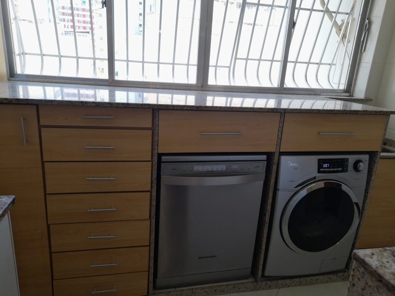 Apartamento à venda Ingá com 121m² e 3 quartos por R$ 920.000 - 261220393-area-2.jpg