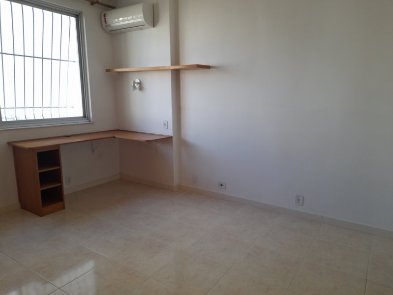 Apartamento à venda Ingá com 121m² e 3 quartos por R$ 920.000 - 395881998-suite-2-1.jpg