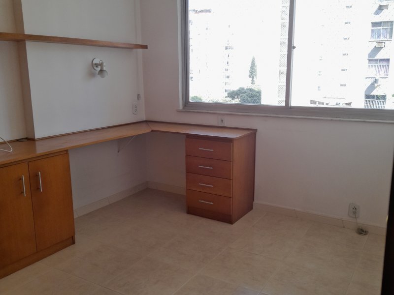 Apartamento à venda Ingá com 121m² e 3 quartos por R$ 920.000 - 906905620-quarto-3.jpg