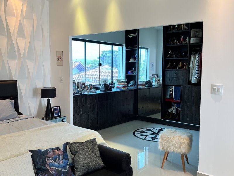 Casa à venda Gaivota com 330m² e 4 quartos por R$ 1.500.000 - 2124930078-ab694f49-248b-4f75-99bb-bef63f787c65.jpeg