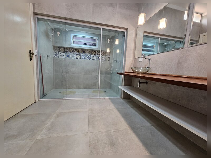 Casa à venda Balneário Praia do Pernambuco com 260m² e 5 quartos por R$ 1.500.000 - 20231011-150622.jpg