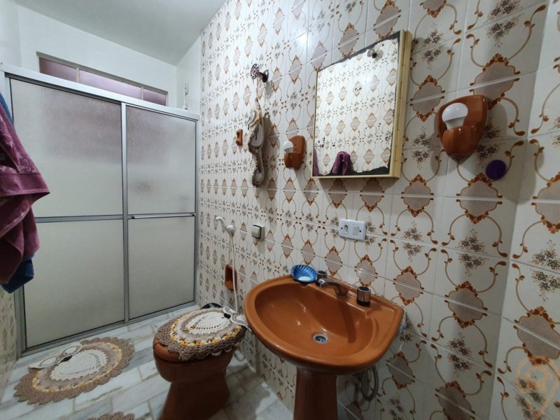 Casa à venda Boqueirão com 191m² e 5 quartos por R$ 600.000 - 1314408075-banheiro-social.jpg