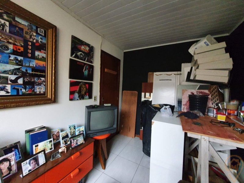 Casa à venda Boqueirão com 191m² e 5 quartos por R$ 600.000 - 1438553623-quarta-casa-2-1.jpg