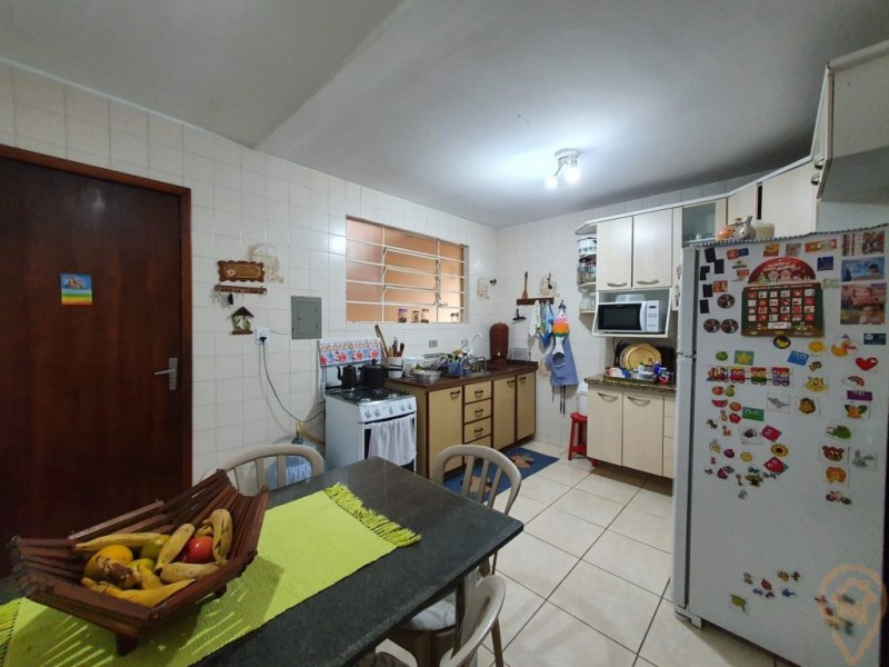 Casa à venda Boqueirão com 191m² e 5 quartos por R$ 600.000 - 1518763625-cozinha-1.jpg