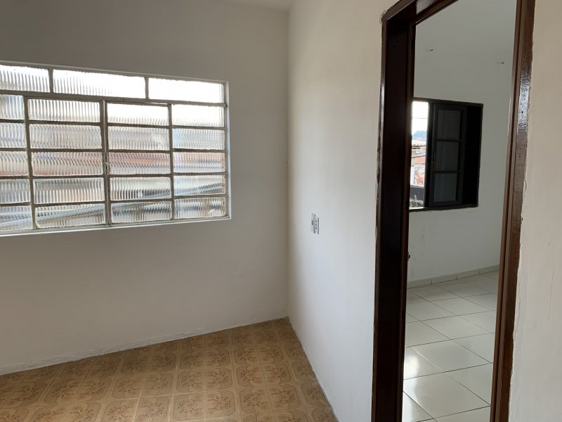 Casa à venda Vila Bancária com 160m² e 3 quartos por R$ 335.000 - 175761908-8ee0706a-50d3-46fe-9a8c-f86bd5f46270.jpeg