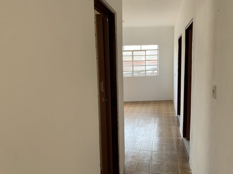 Casa à venda Vila Bancária com 160m² e 3 quartos por R$ 335.000 - 1900780454-a72a0f87-d420-47fb-9729-7c9faf0cb994.jpeg