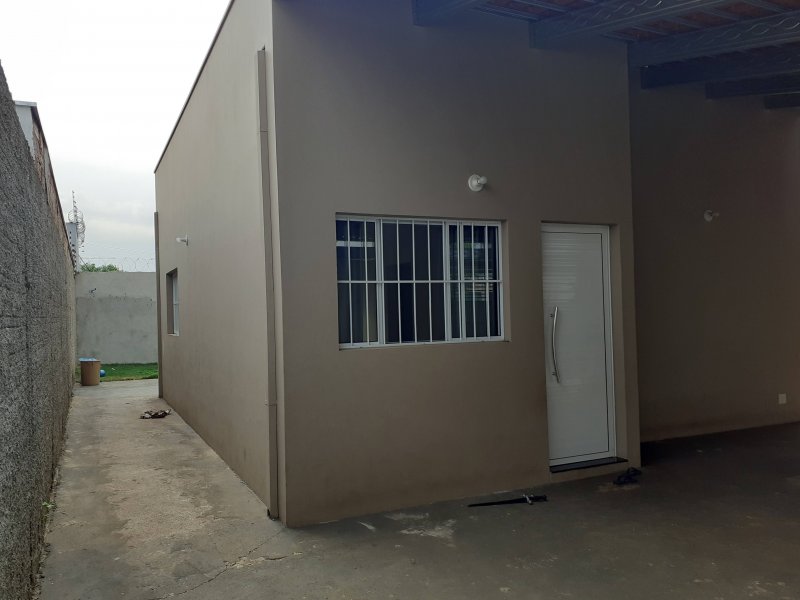 Casa à venda Jardim das Estacoes (Vila Xavier) com 55m² e 2 quartos por R$ 250.000 - 883077138-20201029-154923.jpg