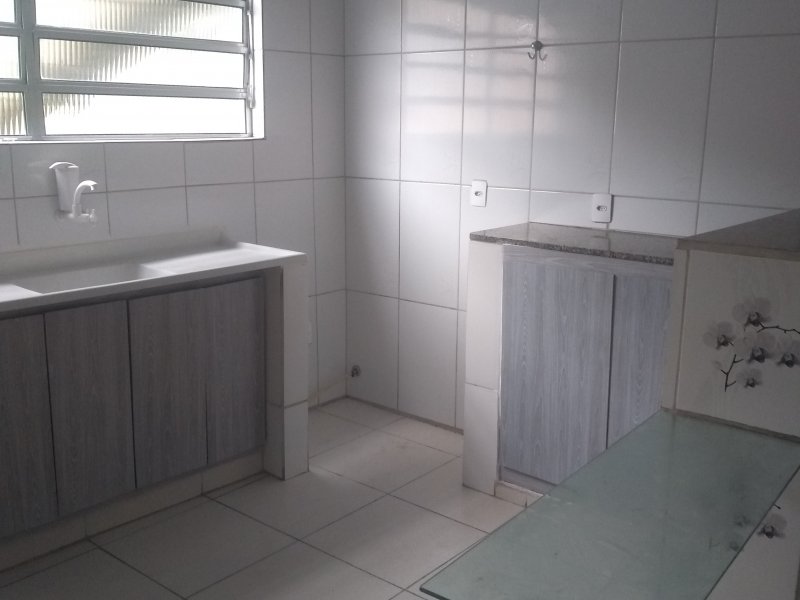 Casa para alugar Chácaras Campo Limpo com 80m² e 2 quartos por R$ 900 - 613766559-img-20220107-171324301.jpg