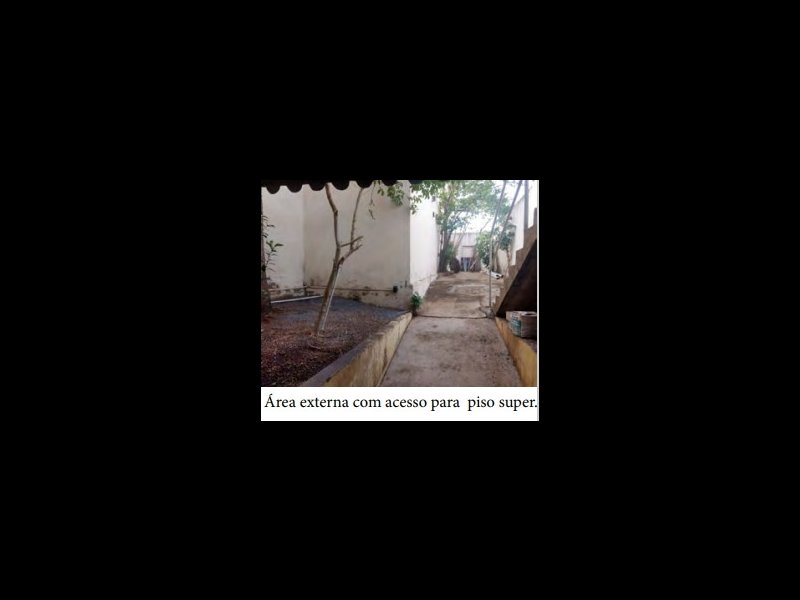 Comercial à venda Cidade alta com 600m² e 1 quarto por R$ 1.750.000 - 340965478-area-externa-com-acesso-piso-superior.jpg