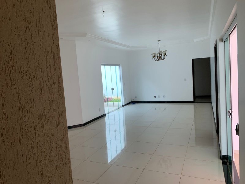 Casa à venda Centro com 220m² e 3 quartos por R$ 730.000 - 1273861463-salavisaoport.jpeg