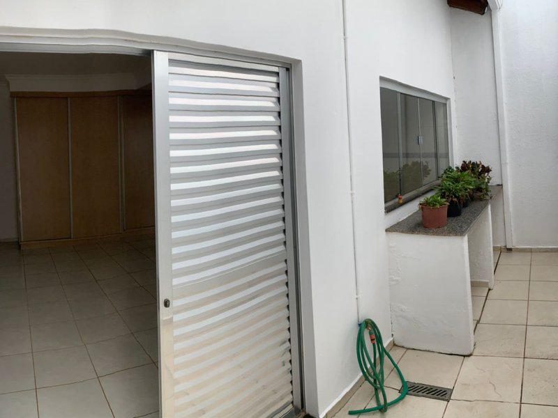 Casa à venda Centro com 220m² e 3 quartos por R$ 730.000 - 1276715671-jd-invernosuite.jpeg