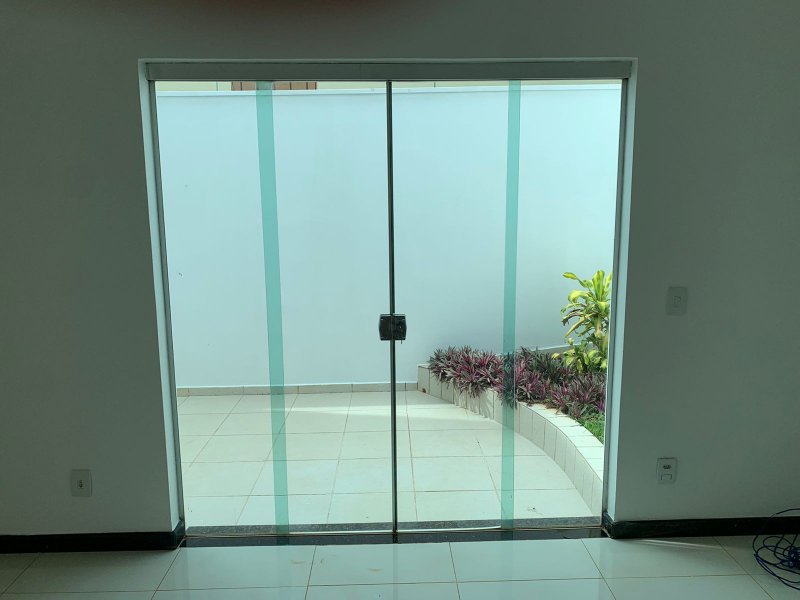 Casa à venda Centro com 220m² e 3 quartos por R$ 730.000 - 275702674-jdinvernosala.jpeg