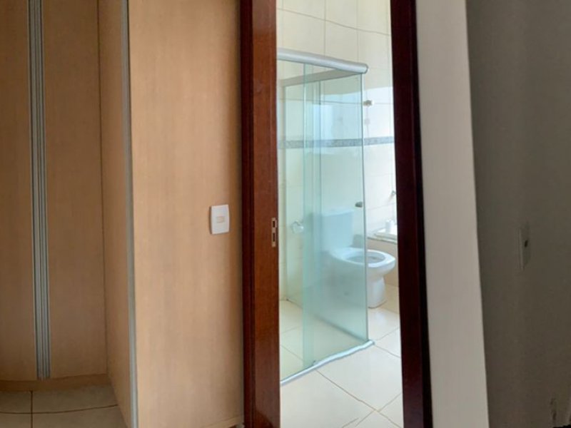 Casa à venda Centro com 220m² e 3 quartos por R$ 730.000 - 762407224-visaosuiteinterna.jpeg