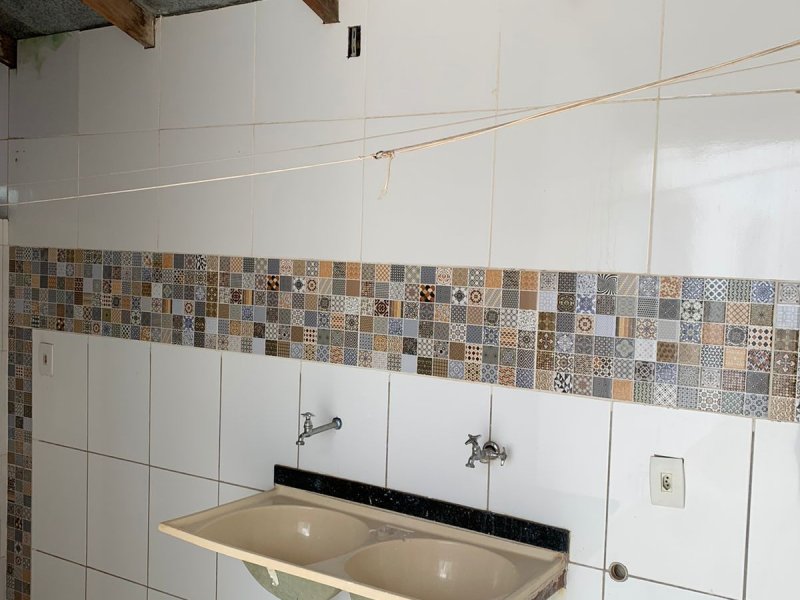 Casa à venda Centro com 220m² e 3 quartos por R$ 730.000 - 874716584-fundoestrututa-tanque.jpeg