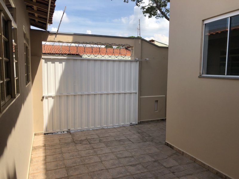 Casa à venda Jardim Nossa Senhora de Fátima com 180m² e 3 quartos por R$ 380.000 - 487349696-1920x1080-1075799788-img-2489.jpeg