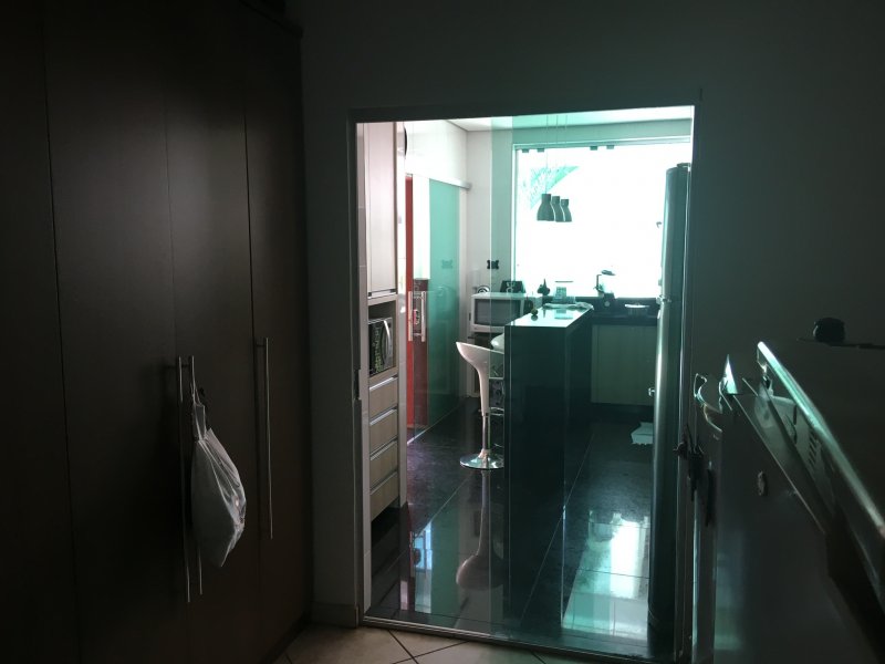 Casa à venda Carlos Prates com 250m² e 3 quartos por R$ 990.000 - 1250726095-be9b1a1f-7fc7-4376-a067-9e042b1242ed.jpeg