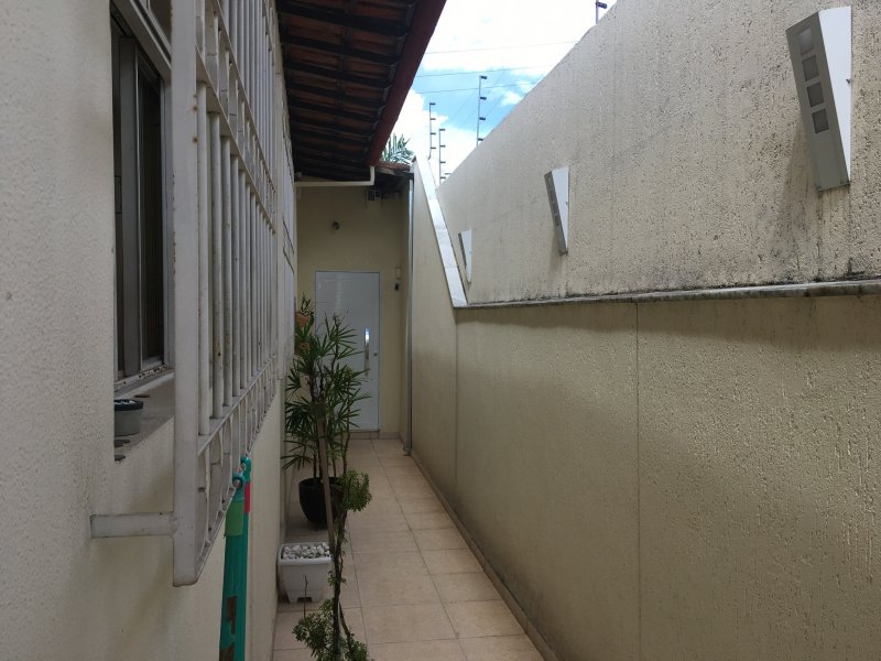 Casa à venda Carlos Prates com 250m² e 3 quartos por R$ 990.000 - 1981949019-986cfadc-01b1-460e-9954-7f3daec6ef8c.jpeg