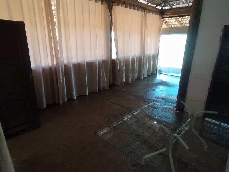 Casa à venda Nossa Senhora de Fatima com 625m² e 2 quartos por R$ 220.000 - 649085980-img-20220326-124819.jpg