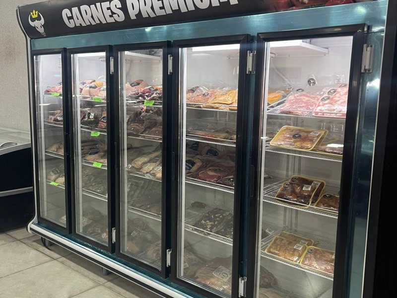 Comercial à venda Centro com 200m² e 1 quarto por R$ 320.000 - 1754846086-whatsapp-image-2022-03-29-at-07.jpeg