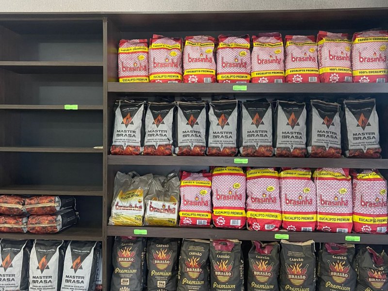 Comercial à venda Centro com 200m² e 1 quarto por R$ 320.000 - 2053093168-whatsapp-image-2022-03-29-at-07.jpeg