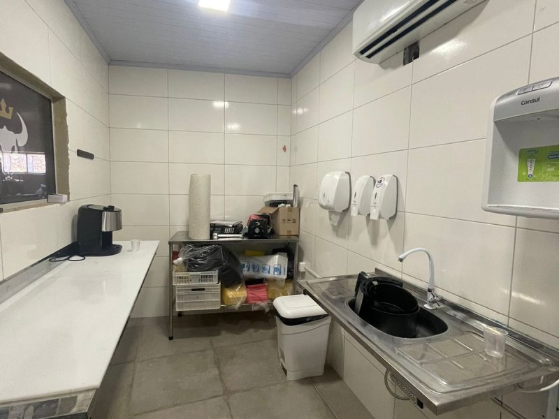 Comercial à venda Centro com 200m² e 1 quarto por R$ 320.000 - 844395337-whatsapp-image-2022-03-29-at-07.jpeg