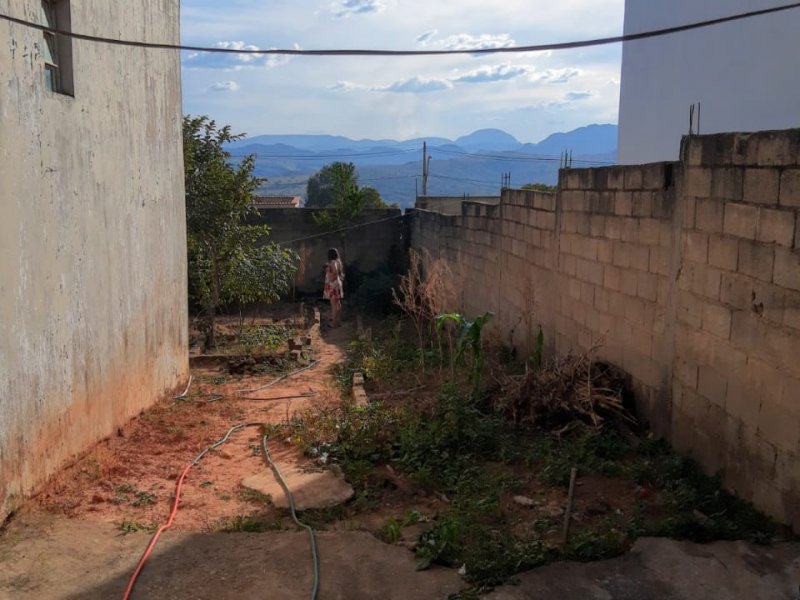 Casa à venda Centro com 298m² e 4 quartos por R$ 130.000 - 1631484908-whatsapp-image-2022-03-23-at-10.jpeg