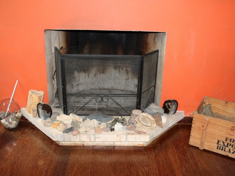 Casa à venda Santa Felicidade com 144m² e 3 quartos por R$ 1.090.000 - 1605946624-lareira-2.jpg