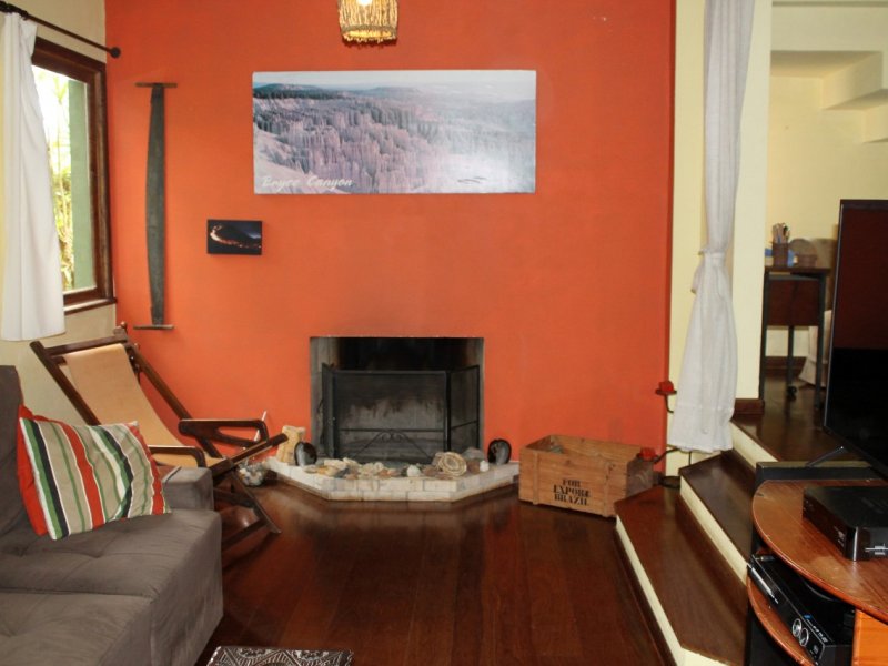 Casa à venda Santa Felicidade com 144m² e 3 quartos por R$ 1.090.000 - 222048524-lareira-4.jpg